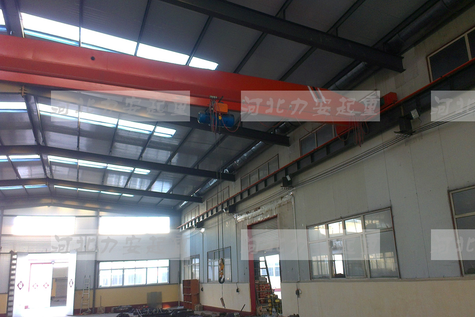 钢丝绳电动葫芦