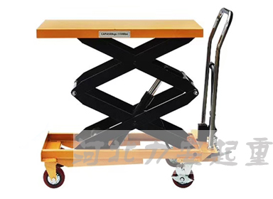 液压升降平台车