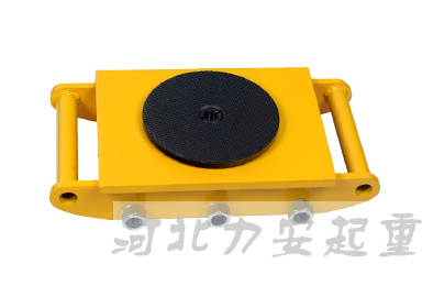 直行搬运小坦克