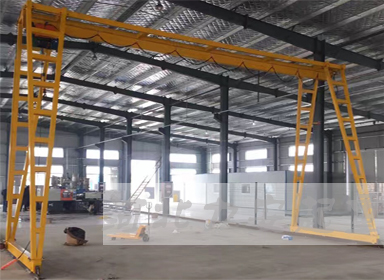 有轨电动龙门架